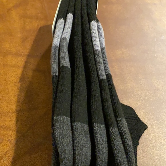 ~Adidas~ Black & Gray No Show Socks - Picture 2 of 4